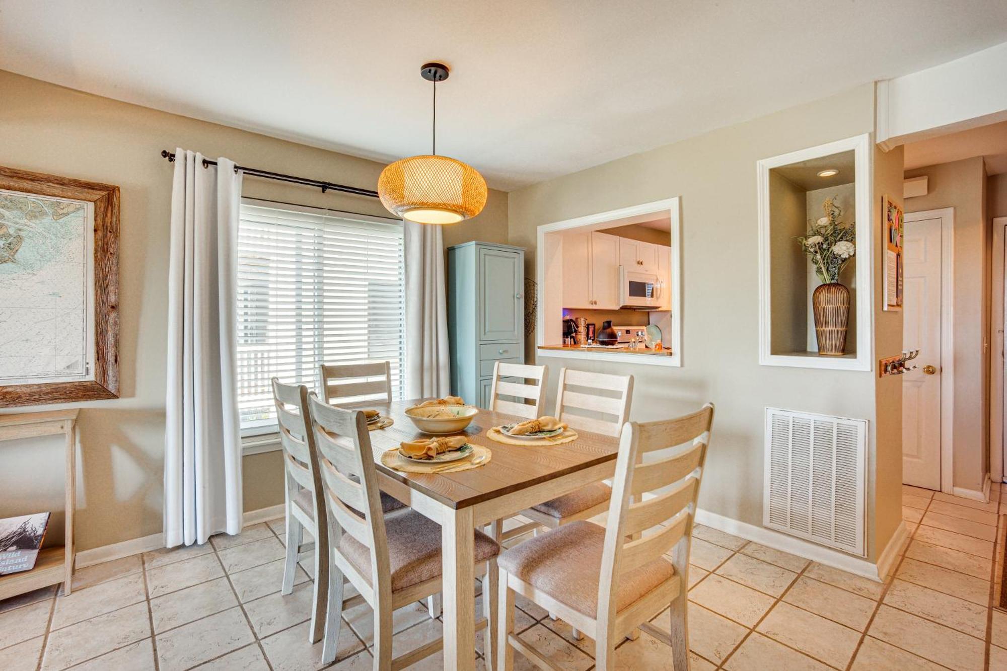 Harbor Island Condo With Deck - Steps To Beach! Oceanmarsh Subdivision المظهر الخارجي الصورة