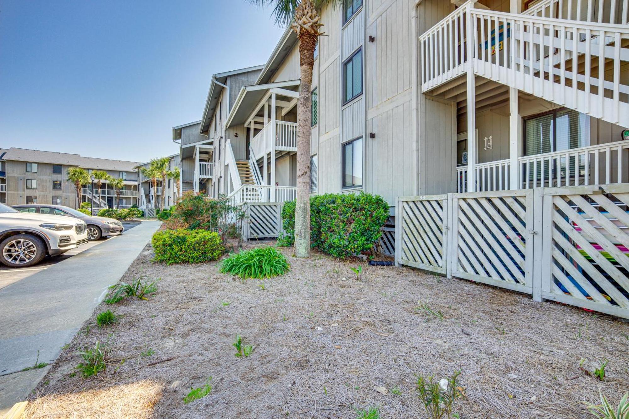 Harbor Island Condo With Deck - Steps To Beach! Oceanmarsh Subdivision المظهر الخارجي الصورة